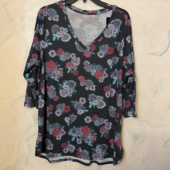 Lane Bryant NWT 3/4 sleeve tee floral size 14/16 - Picture 3 of 4
